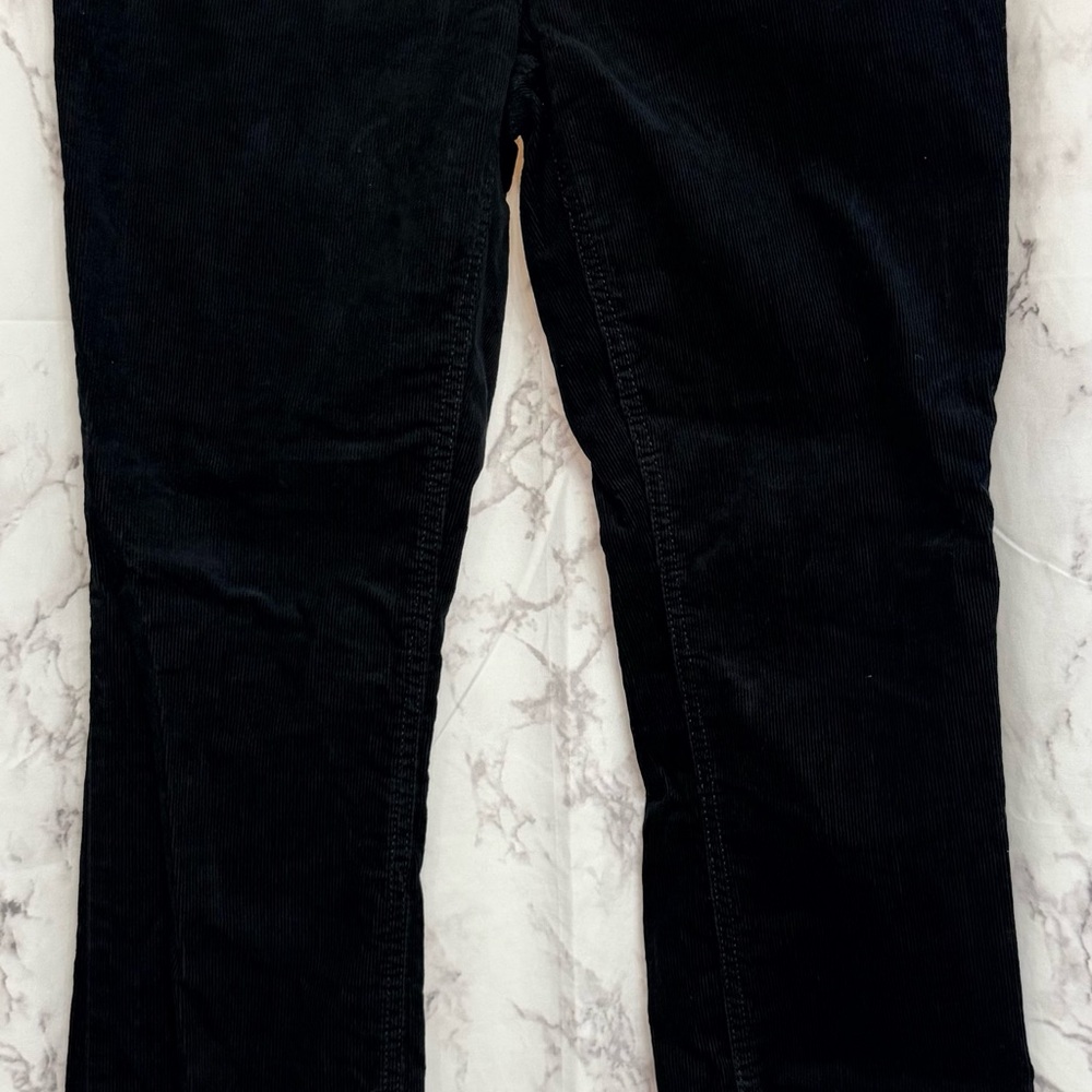 St. John's Bay Women's Black Straight Leg Jeans